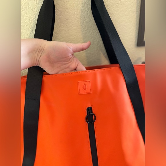 NWOT FP MOVEMENT ALL WEATHER TOTE- Rt $128 - Picture 4 of 4